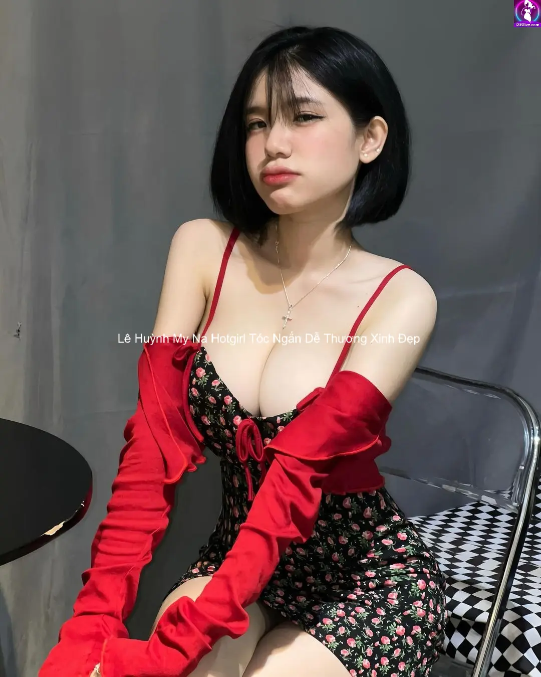 Lê Huỳnh My Na Hotgirl Tóc Ngắn Dễ Thương Xinh Đẹp 6